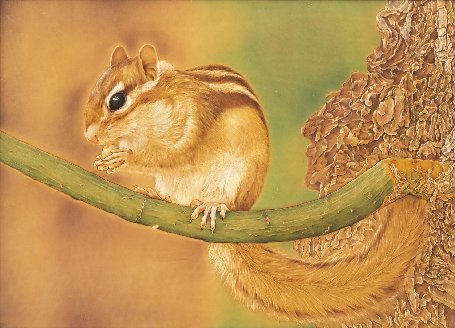 Micro-Carved Squirrel